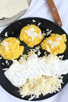 http://theseamanmom.com/quick-breakfast-recipe/