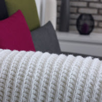 http://www.blog.oomanoot.com/faux-knit-rib-camel-stitch-throw-blanket/