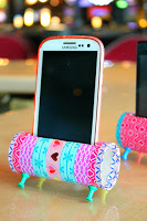 http://theseamanmom.com/easy-diy-phone-holder-with-toilet-paper-rolls/