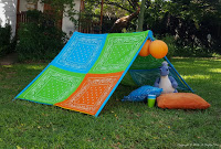 http://acraftymix.com/blog/2016/03/02/kids-play-tent/