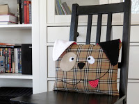 http://sewtoy.com/free-toy-sewing-pattern/how-to-sew-a-cute-decorative-dog-pillow-free-pattern/