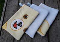 http://www.ninamakes.com/2015/12/upcycled-washandjes-way-cooler-than-face-cloths.html