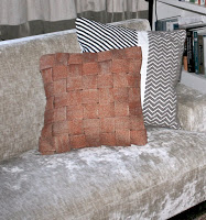 http://www.handsonworkshop.com.au/diy-tutorial-copper-cushion/