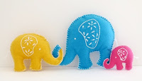 http://sewtoy.com/free-toy-sewing-pattern/how-to-sew-elephant-free-pattern-tutorial/