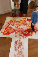 http://www.emmaowl.com/big-kids-art-footprint-painted-autumn-fall-tree/