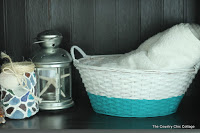 http://www.thecountrychiccottage.net/2015/08/paint-dipped-baskets.html