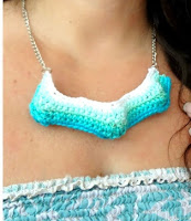 http://thelittletreasures.blogspot.com/2015/07/bobble-ripple-necklace-bracelet-free_28.html