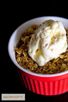 http://www.whatsmummyupto.com/2015/06/recipe-family-favourite-apple-crumble.html