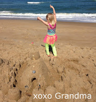 http://xoxograndma.blogspot.com/2015/05/how-to-make-tutu-pants.html