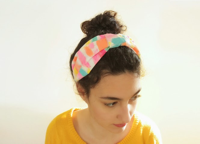 http://curlymade.blogspot.pt/2015/04/diy-turban-headband-anthropologie.html