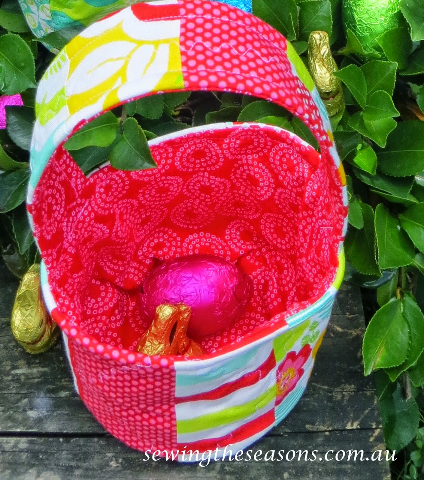 http://www.sewingtheseasons.com.au/2015/03/hippity-hoppity-easters-on-its-way.html