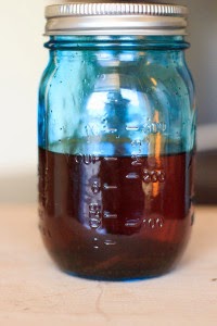 http://www.trialandeater.com/how-to-make-vanilla-extract/