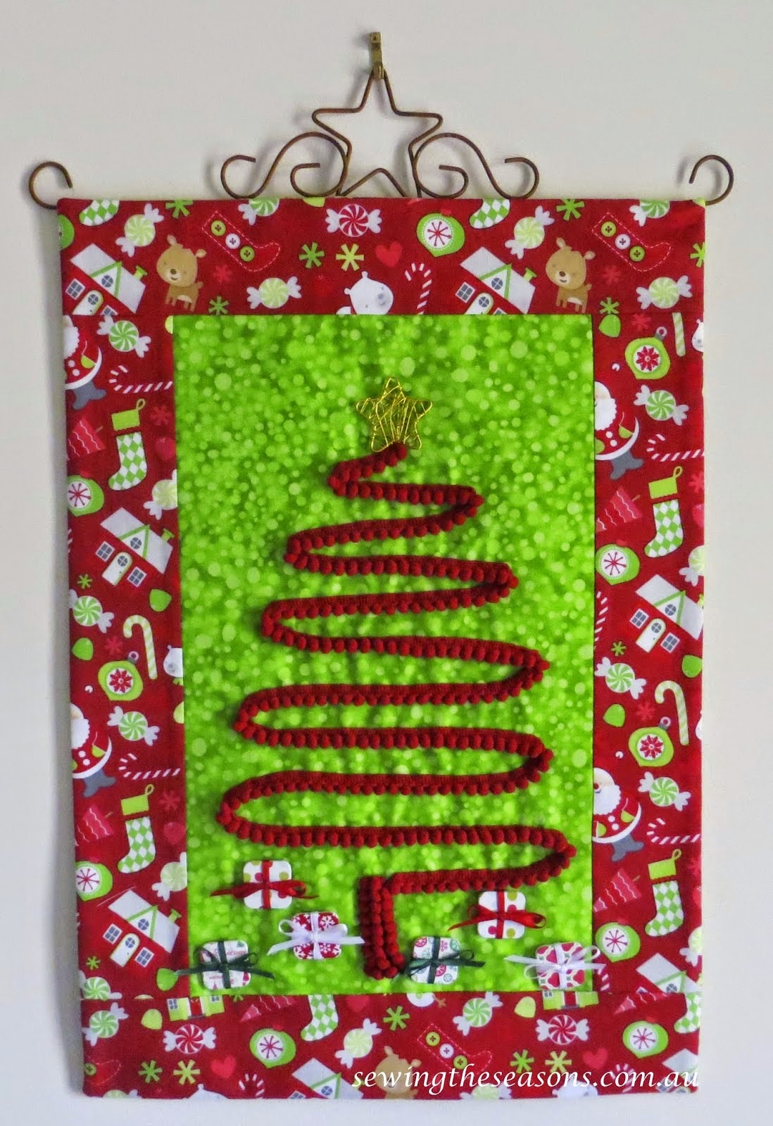 http://www.sewingtheseasons.com.au/2014/11/all-wrapped-up-christmas-hanging.html