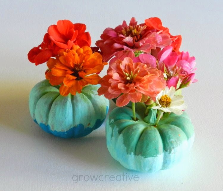 http://growcreative.blogspot.com/2014/10/painted-pumpkin-floral-vases-tutorial.html