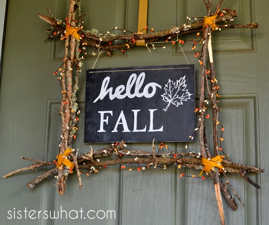 http://www.sisterswhat.com/2014/09/hello-fall-sign-and-wreath.htm