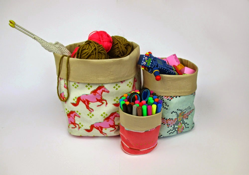 http://www.straight-grain.com/2014/08/matryoshka-bins-free-patterns.html