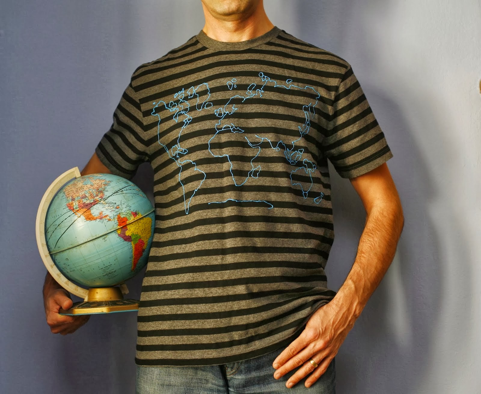 http://just-chic.blogspot.com/2014/01/diy-world-map-shirt-with-tutorial.html