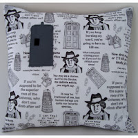 http://sharlzndollz.blogspot.com.au/2013/11/fast-and-easy-dr-who-christmas-cushion.html